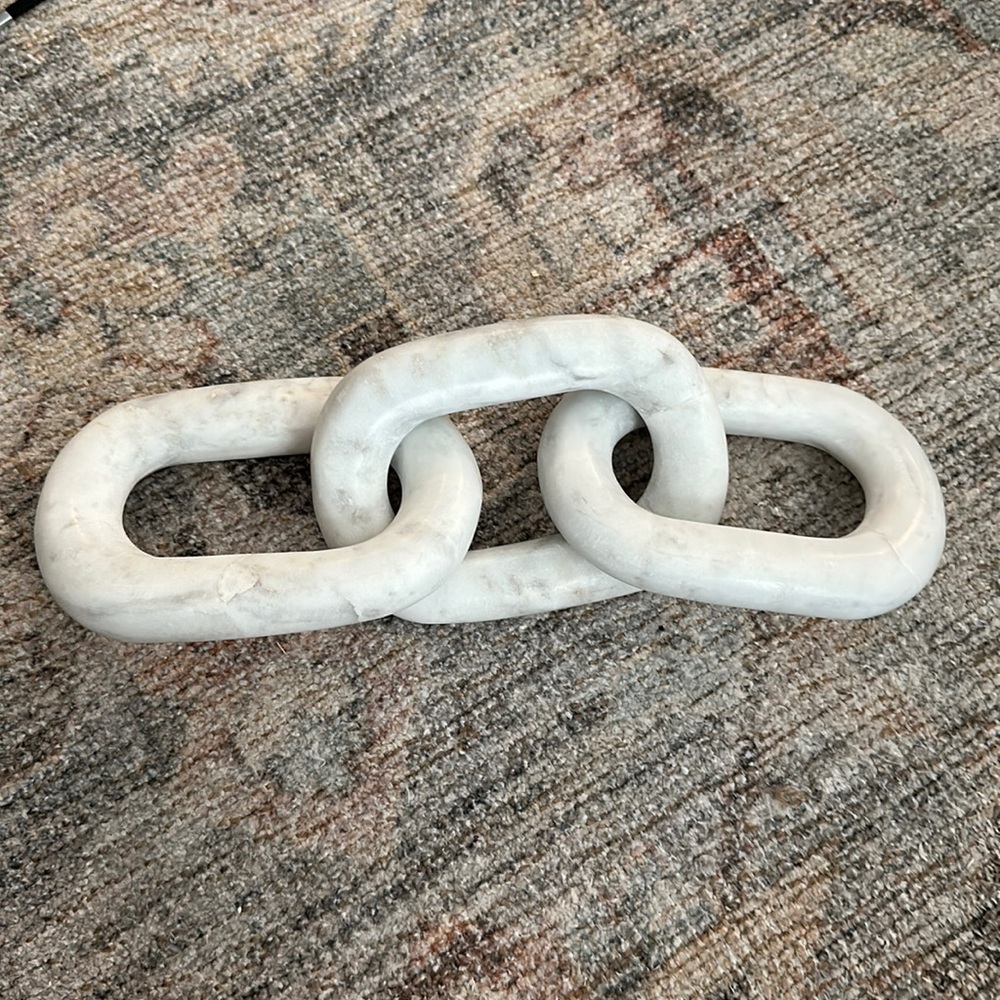 Marble Link Decor